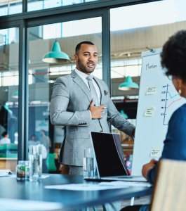 Revolutionizing Finance: Empowering Informed Decision-Making through Data Analytics